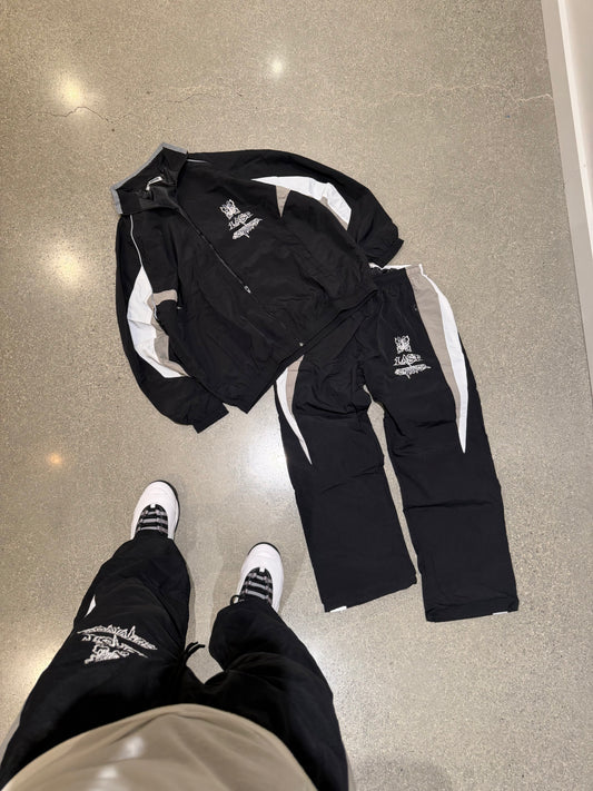 PHASE WINDBREAKER SET